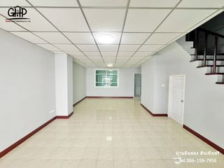 For sale 3 bed townhouse in Mueang Nakhon Pathom, Nakhon Pathom