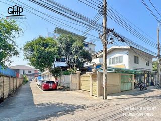 For sale 5 Beds house in Chom Thong, Bangkok