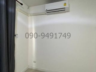 For rent 4 bedrooms townhouse in Saphan Sung, Bangkok