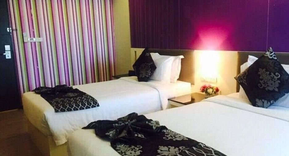For sale hotel in Khlong Toei, Bangkok