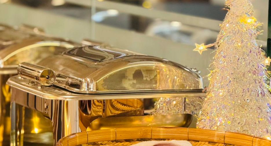 For sale hotel in Khlong Toei, Bangkok
