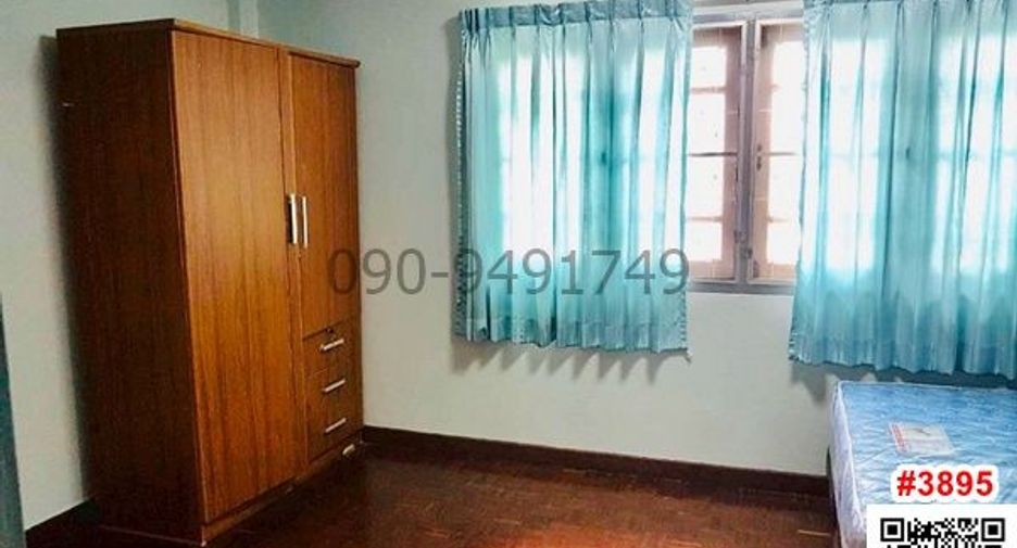 Wohnung zur Miete mit 3 Zimmer in Bang Khen, Bangkok
