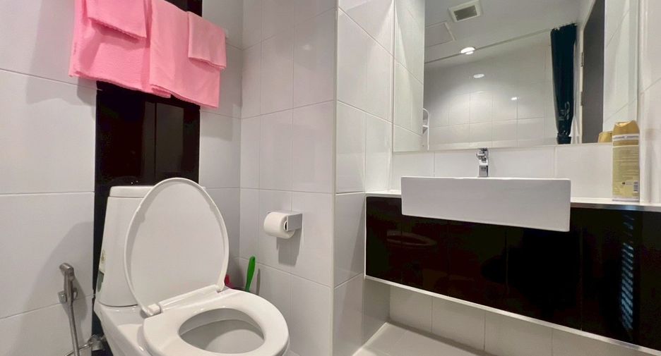 Wohnung zum Kauf mit 1 Zimmer in Si Racha, Chonburi