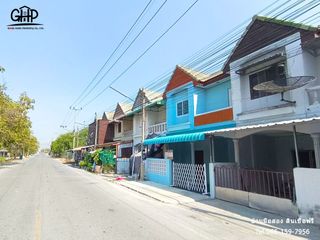 For sale 2 bed townhouse in Mueang Suphanburi, Suphan Buri