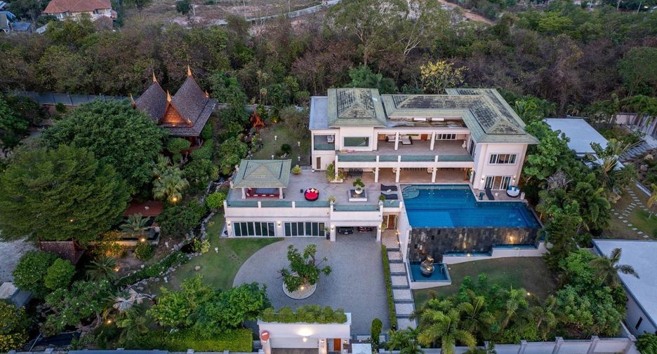 Villa en venta de 7 habitaciones en Bang Lamung, Chonburi