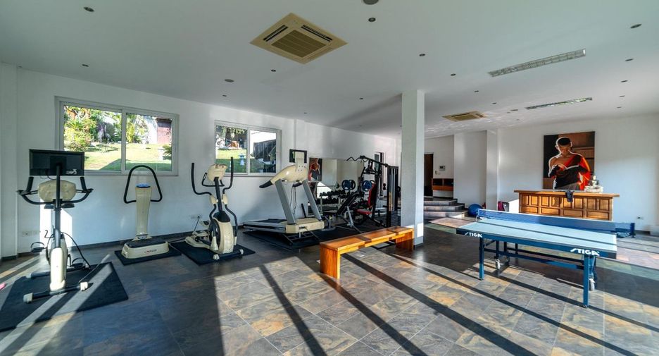 Villa en venta de 7 habitaciones en Bang Lamung, Chonburi