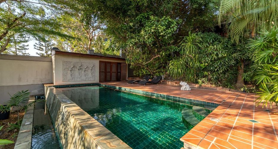 Villa en venta de 7 habitaciones en Bang Lamung, Chonburi