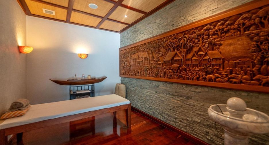 Villa en venta de 7 habitaciones en Bang Lamung, Chonburi