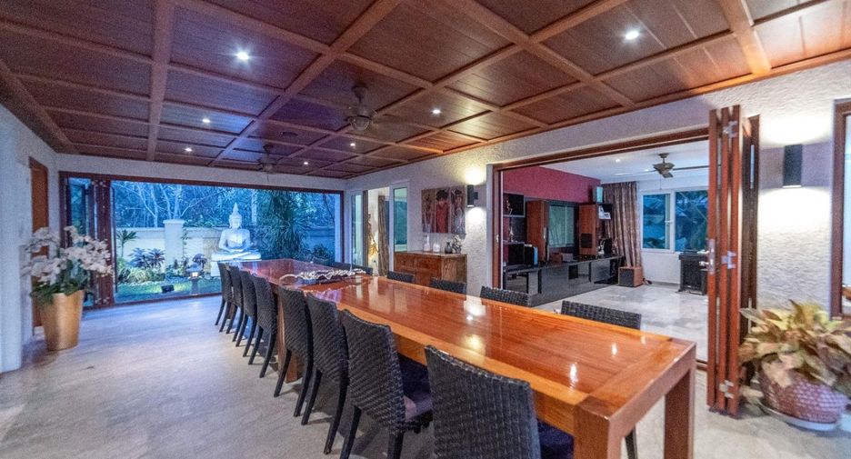 Villa en venta de 7 habitaciones en Bang Lamung, Chonburi
