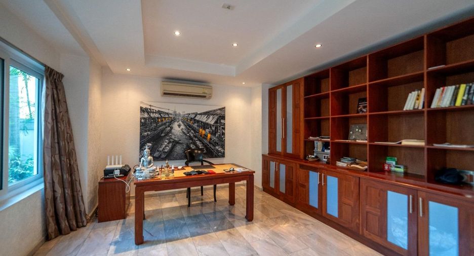 Villa en venta de 7 habitaciones en Bang Lamung, Chonburi