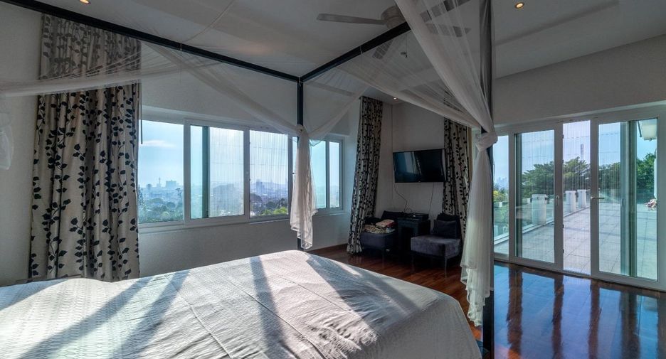 Villa en venta de 7 habitaciones en Bang Lamung, Chonburi