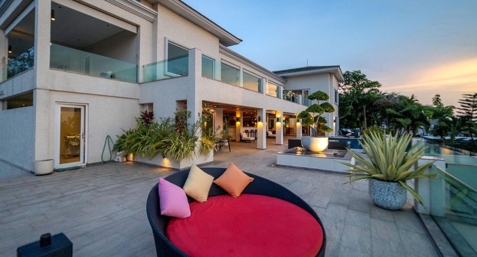 Villa en venta de 7 habitaciones en Bang Lamung, Chonburi