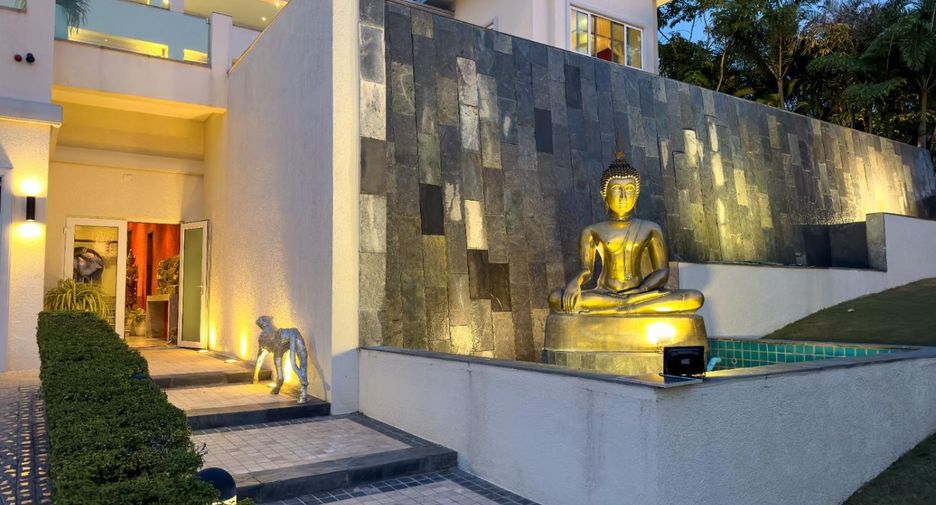 Villa en venta de 7 habitaciones en Bang Lamung, Chonburi