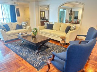 For rent 3 bed serviced apartment in Khlong Toei, Bangkok