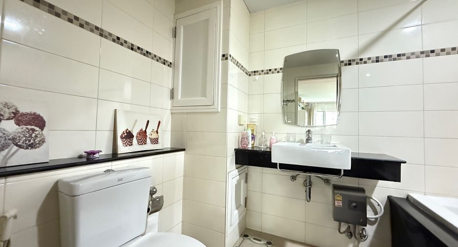 For rent and for sale 1 bed condo in Mueang Chiang Mai, Chiang Mai