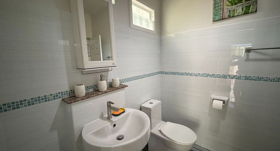 Casa en alquiler de 2 habitaciones en Klaeng, Rayong