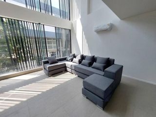 For sale 4 Beds house in Watthana, Bangkok