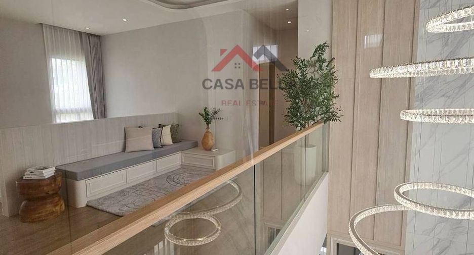 For sale 4 bedrooms house in Bang Lamung, Chonburi
