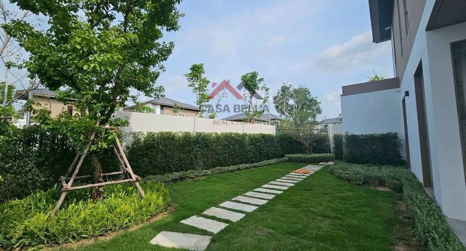For sale 4 bedrooms house in Bang Lamung, Chonburi