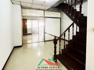 For sale 2 Beds townhouse in Mueang Nonthaburi, Nonthaburi