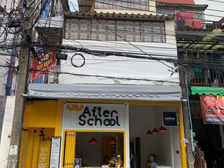 For rent 10 bed hotel in Watthana, Bangkok