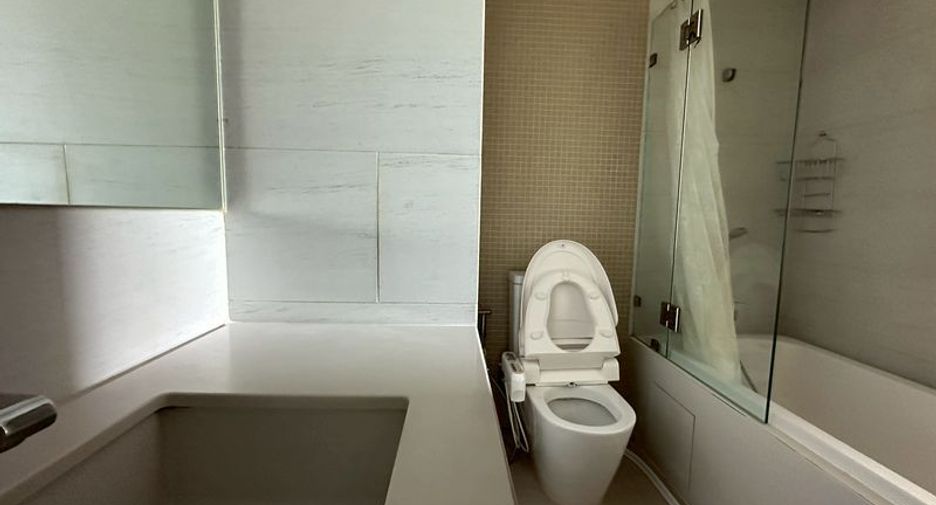 For rent 1 bed condo in Si Racha, Chonburi