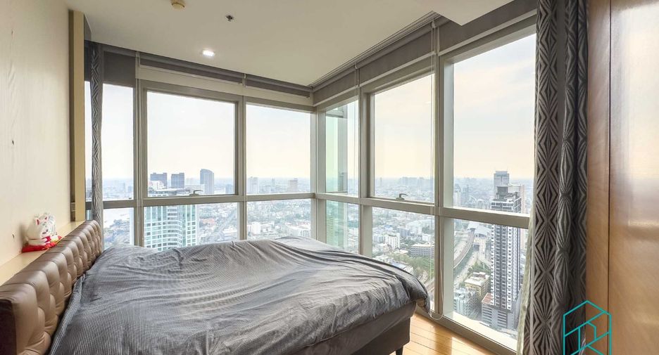 For rent 2 bedrooms condo in Sathon, Bangkok