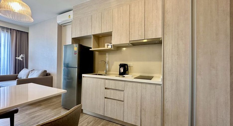 À louer 2 chambres condo à Si Racha, Chonburi