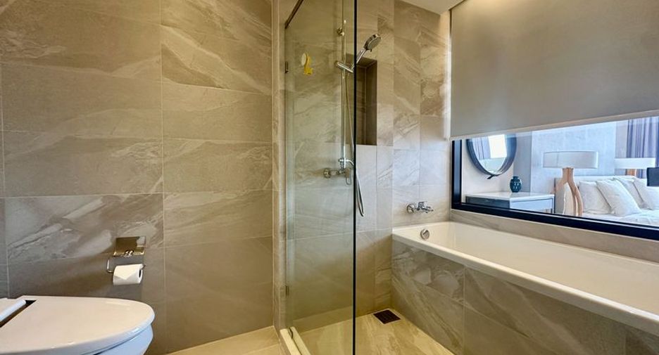 À louer 2 chambres condo à Si Racha, Chonburi