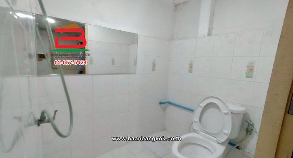 For rent 3 bedrooms house in Lak Si, Bangkok