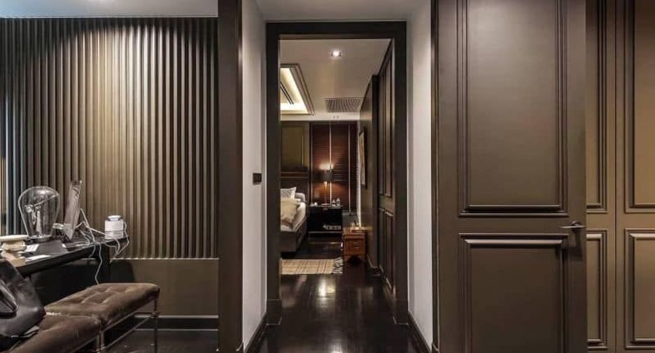 For rent 4 bedrooms house in Watthana, Bangkok