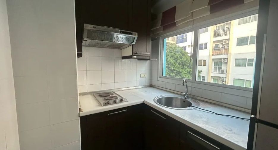 For sale 1 bed condo in Phasi Charoen, Bangkok