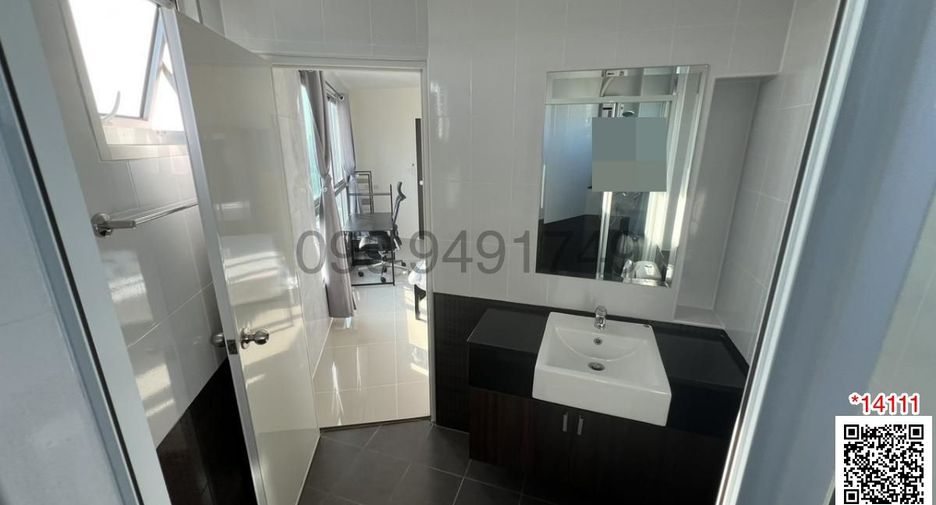 For rent 2 bedrooms condo in Suan Luang, Bangkok