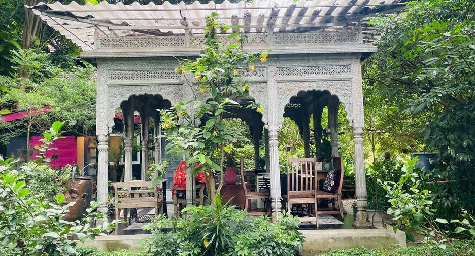 For rent and for sale 5 bedrooms house in Mueang Chiang Mai, Chiang Mai