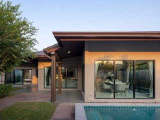 Villa zur Miete und zum Kauf mit 3 Zimmer in Bang Lamung, Chonburi