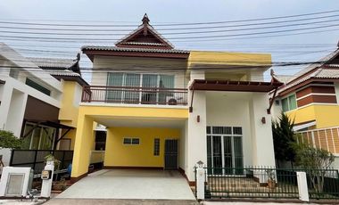 À louer et à vendre 4 chambres maison à San Sai, Chiang Mai