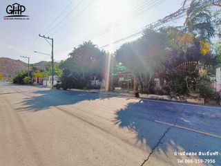 For sale 5 bed house in Mueang Lop Buri, Lopburi