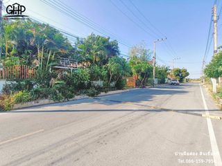 For sale 5 bed house in Mueang Lop Buri, Lopburi