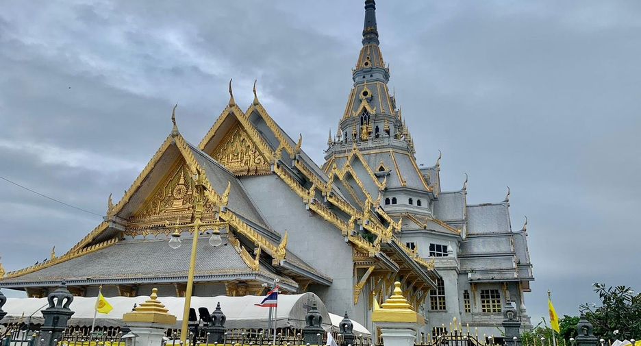 出租 2 卧室 独立屋 在 Mueang Samut Prakan, Samut Prakan