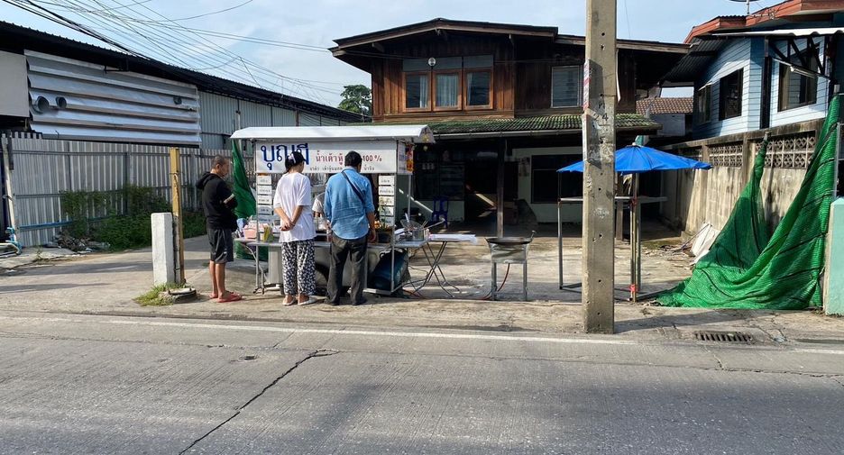 出租 2 卧室 独立屋 在 Mueang Samut Prakan, Samut Prakan