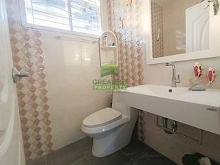 Продажа 4 спальни таунхаус в Нонг Чок, Бангкок