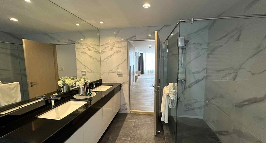 Apartment zur Miete mit 3 Zimmer in Khlong Toei, Bangkok