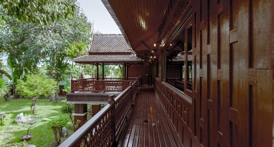 À vendre 8 chambres maison à Mueang Rayong, Rayong