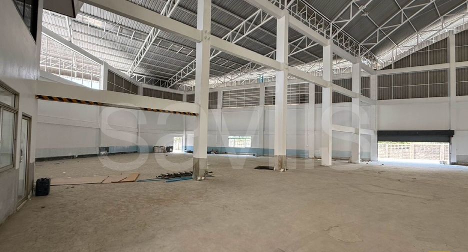 For rent warehouse in Mueang Samut Prakan, Samut Prakan