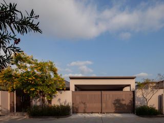 Villa zur Miete und zum Kauf mit 3 Zimmer in Bang Lamung, Chonburi
