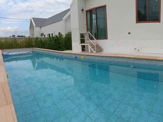 Villa en venta de 3 habitaciones en Doi Saket, Chiang Mai