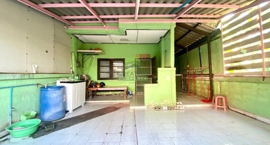 For sale 2 ベッドルーム townhouse in Lat Lum Kaeo, Pathum Thani