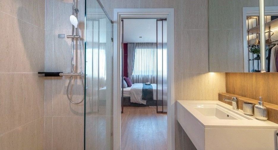 Haus zum Kauf mit 5 Zimmer in Huai Khwang, Bangkok