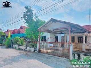 For sale 2 bed townhouse in Mueang Sing Buri, Sing Buri