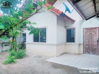 For sale 2 bed townhouse in Mueang Sing Buri, Sing Buri